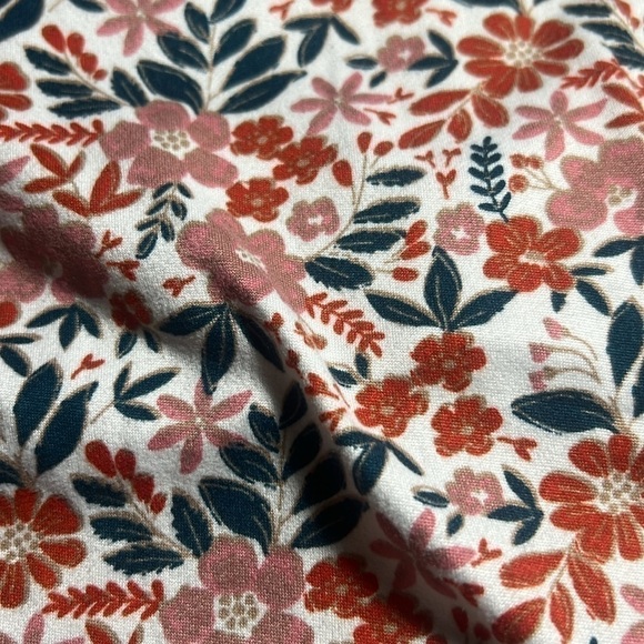 👧🏻 Bundle festive size 4 tops - Picture 2 of 8